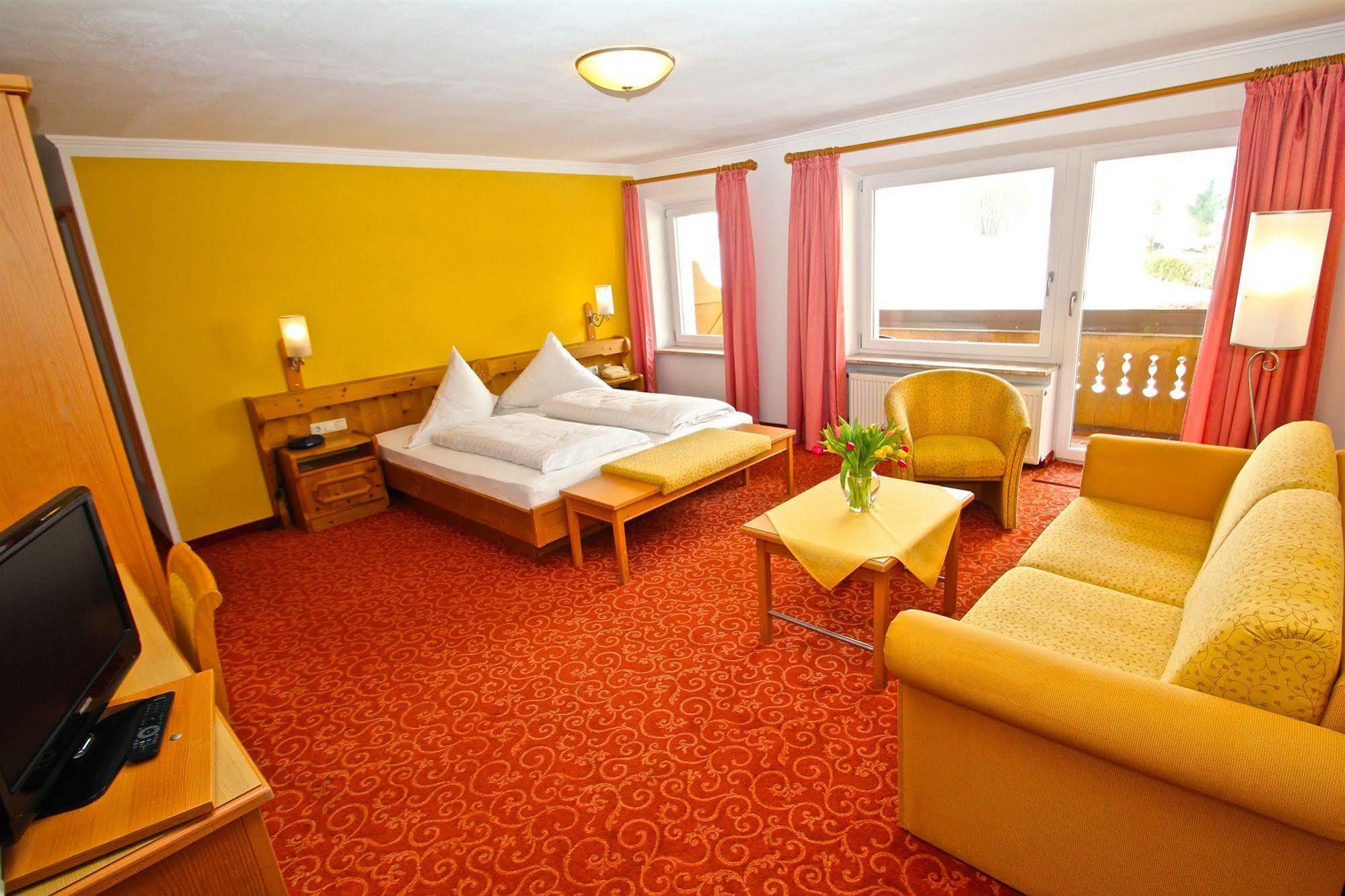 Hotel Alpenhotel Weiherbach 3*