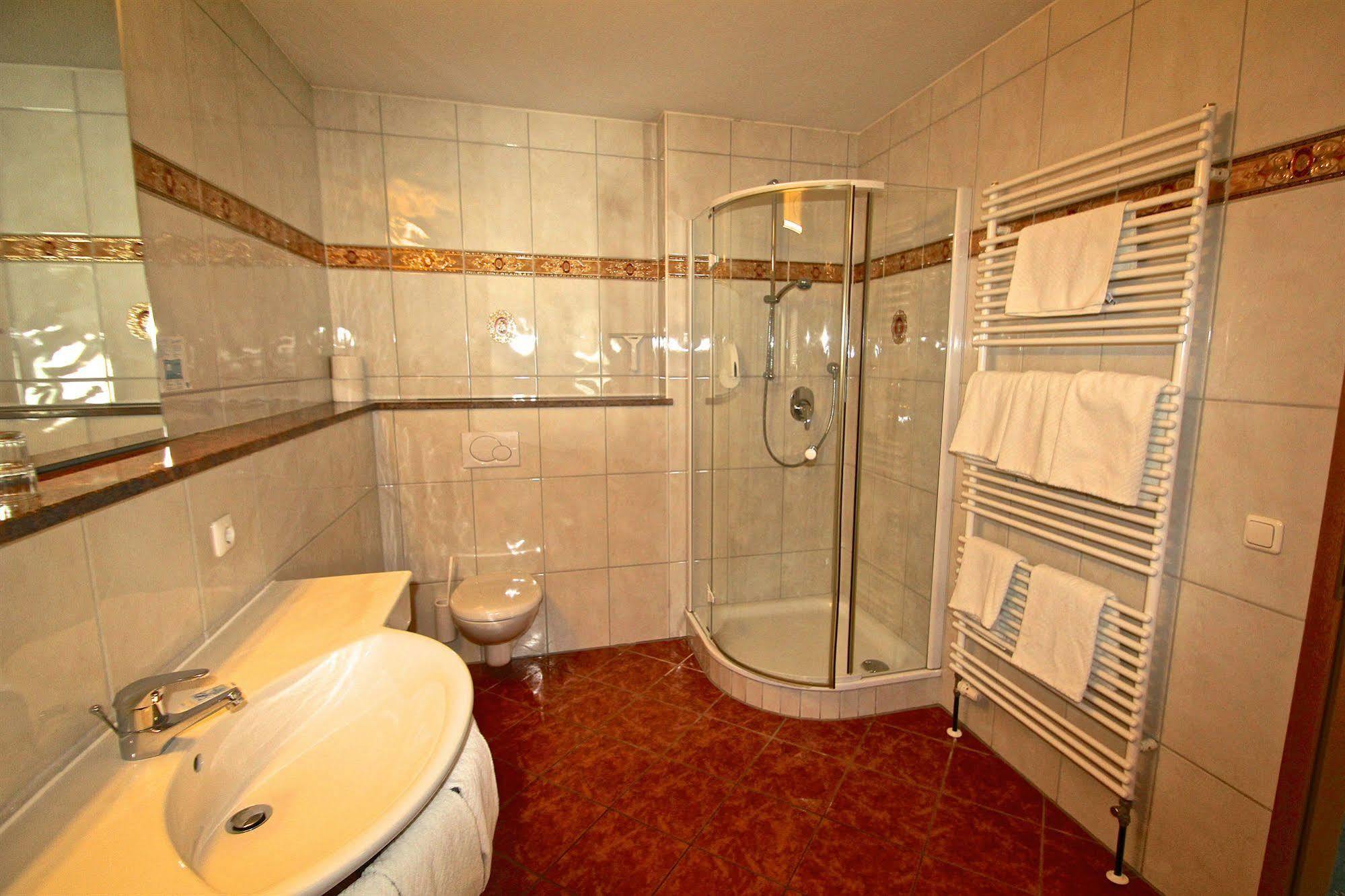 Hotel Alpenhotel Weiherbach Hallenbad Und Sauna
