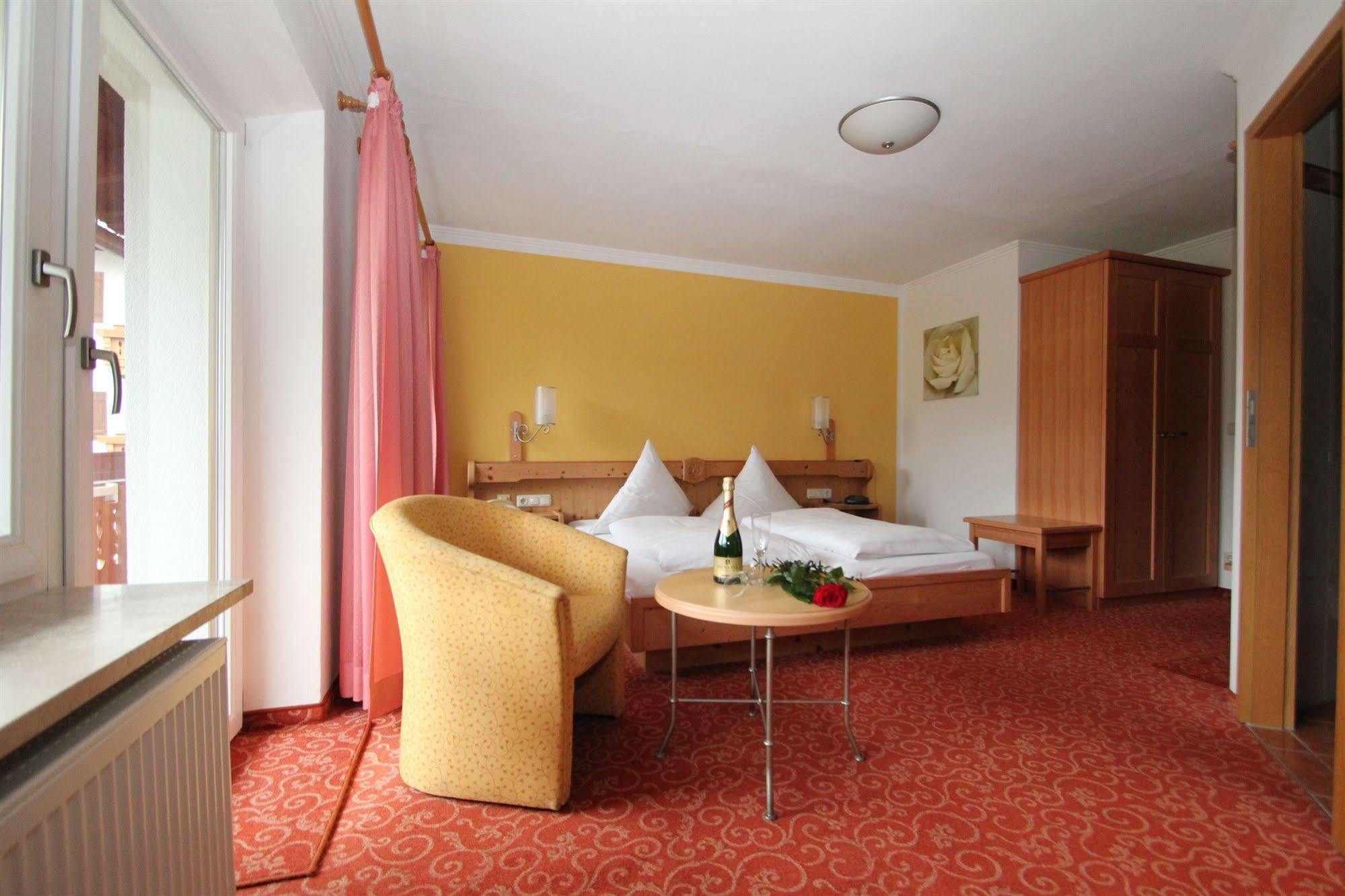 Alpenhotel Weiherbach Hotel 3*